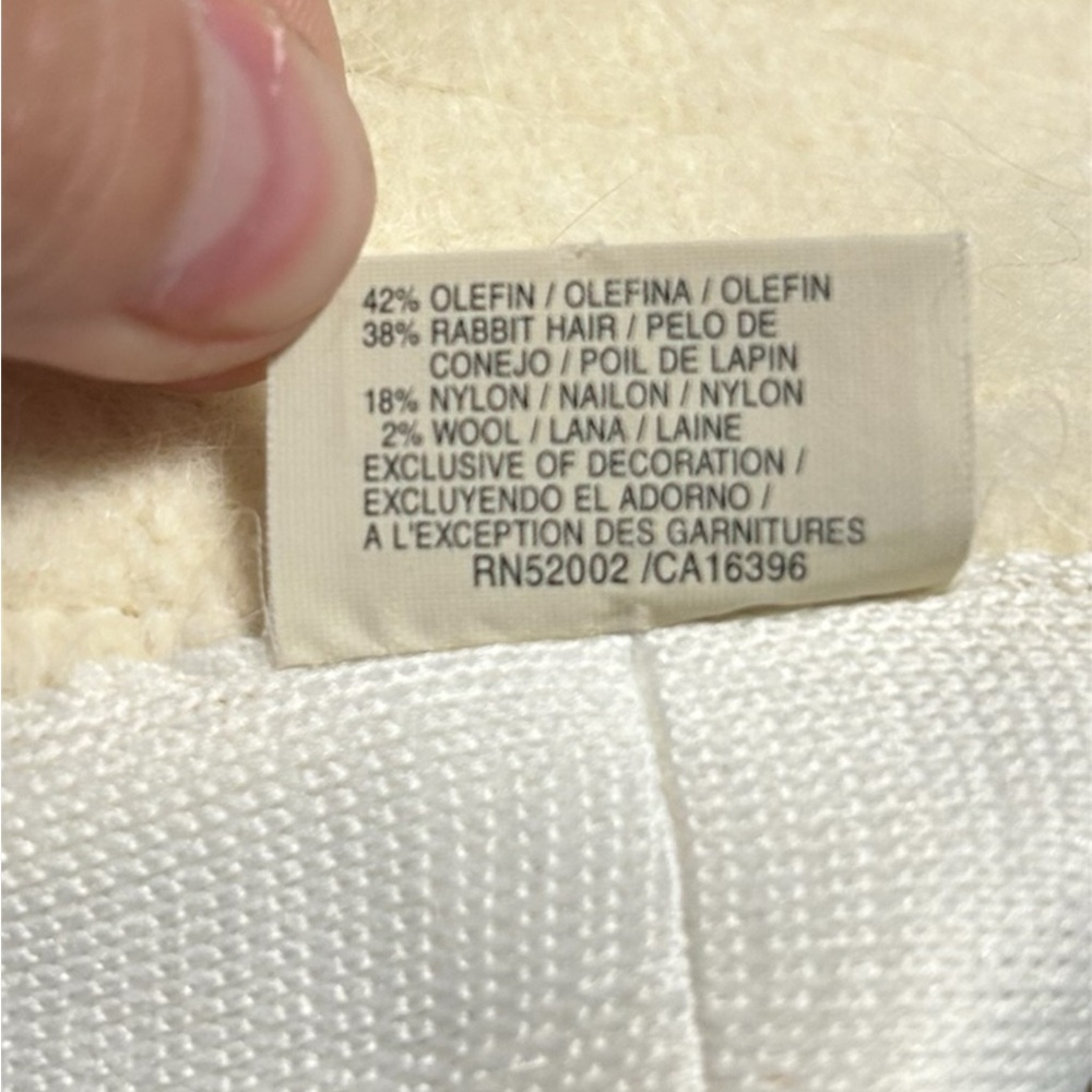 Liz Claiborne Cream Fuzzy Bucket Hat Rabbit Hair Blend Soft Neutral Cozy - Picture 3 of 3